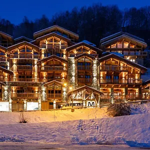 M & Hotel